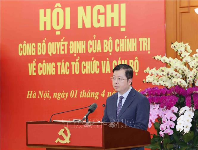 Hội nghị công bố Quyết định của Bộ Chính trị về công tác tổ chức và cán bộ của 5 cơ quan- Ảnh 5.