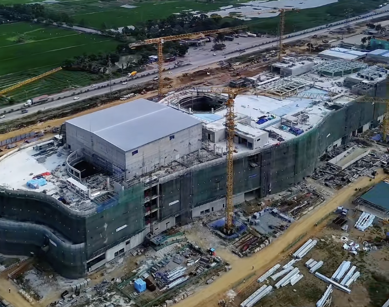 TTTM AEON Mall hơn 4.000 tỷ tại tỉnh từng đông dân nhất Việt Nam: Đã thành hình, nửa năm nữa chính thức hoàn thành- Ảnh 2. TTTM AEON Mall hơn 4.000 tỷ tại tỉnh từng đông dân nhất Việt Nam: Đã thành hình, nửa năm nữa chính thức hoàn thành- Ảnh 2.