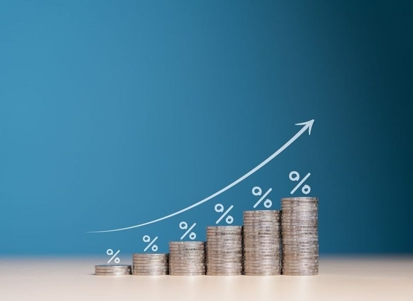 Lãi suất ngân hàng tăng: Nên gửi tiết kiệm lãi 10%/năm hay mua bất động sản cho thuê với lợi suất 3 - 4%/năm?- Ảnh 1. Lãi suất ngân hàng tăng: Nên gửi tiết kiệm lãi 10%/năm hay mua bất động sản cho thuê với lợi suất 3 - 4%/năm?- Ảnh 1.