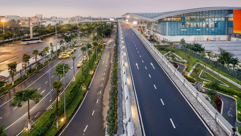 Có gì đặc biệt bên trong nhà ga quốc tế duy nhất Việt Nam giữ chuẩn 5 sao suốt 3 năm liên tiếp?- Ảnh 1. Có gì đặc biệt bên trong nhà ga quốc tế duy nhất Việt Nam giữ chuẩn 5 sao suốt 3 năm liên tiếp?- Ảnh 1.