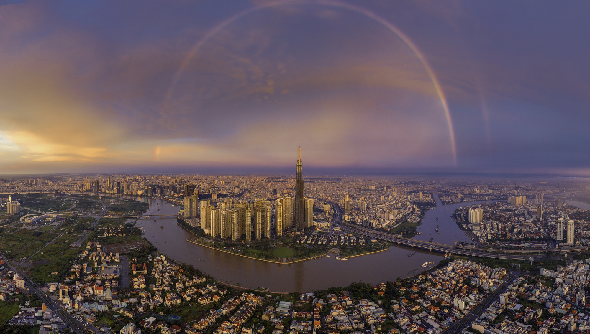 Giấc mơ cường quốc và chuyện kiến tạo những "đầu tàu" đủ sức dẫn dắt nền kinh tế