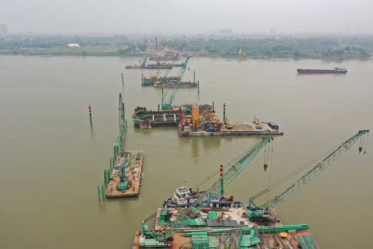 Lãnh đạo TP. Hà Nội ra chỉ đạo 'nóng' với dự án 2 cây cầu chiến lược hơn 30.000 tỷ- Ảnh 2. Lãnh đạo TP. Hà Nội ra chỉ đạo 'nóng' với dự án 2 cây cầu chiến lược hơn 30.000 tỷ- Ảnh 2.