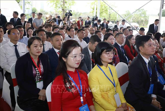 Tổng Bí thư, Chủ tịch nước Tô Lâm dự Lễ khởi động Liên hoan nhân dân biên giới Việt Nam – Trung Quốc năm 2026- Ảnh 4.