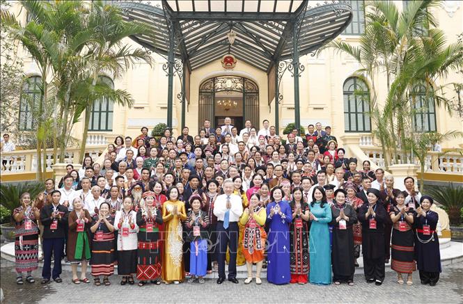 Tổng Bí thư, Chủ tịch nước Tô Lâm tiếp các già làng, trưởng bản, nghệ nhân, người có uy tín tiêu biểu toàn quốc- Ảnh 5.