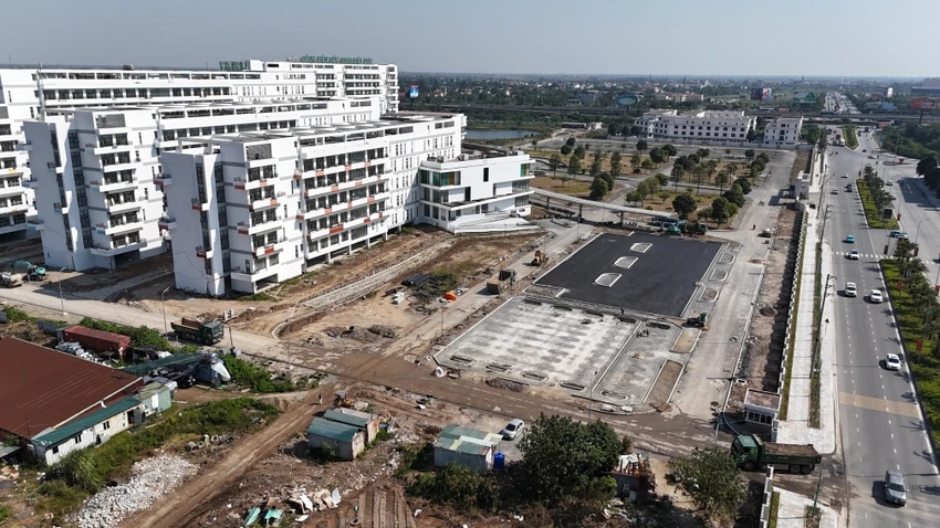 2 bệnh viện hạng đặc biệt của Việt Nam vẫn chờ được 'gỡ khó' sau 5 năm tái khởi động và 4 tháng khánh thành- Ảnh 2.