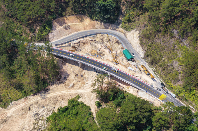 Chính thức thông xe cầu cạn vượt vực sâu ở Đà Lạt- Ảnh 1.