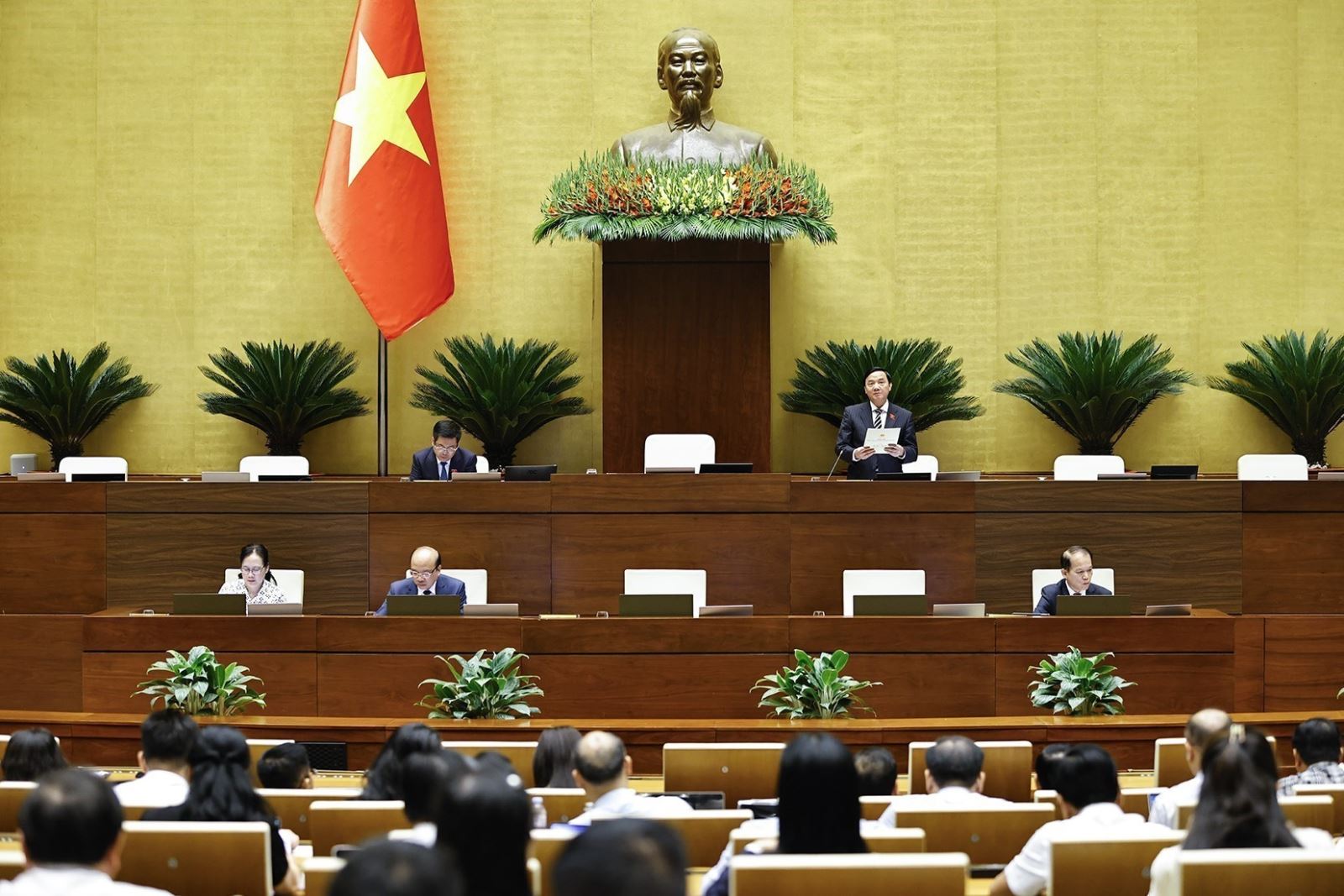 Ngày 23/4, Quốc hội thảo luận về các dự án luật và chương trình giám sát&nbsp;năm 2027- Ảnh 1.