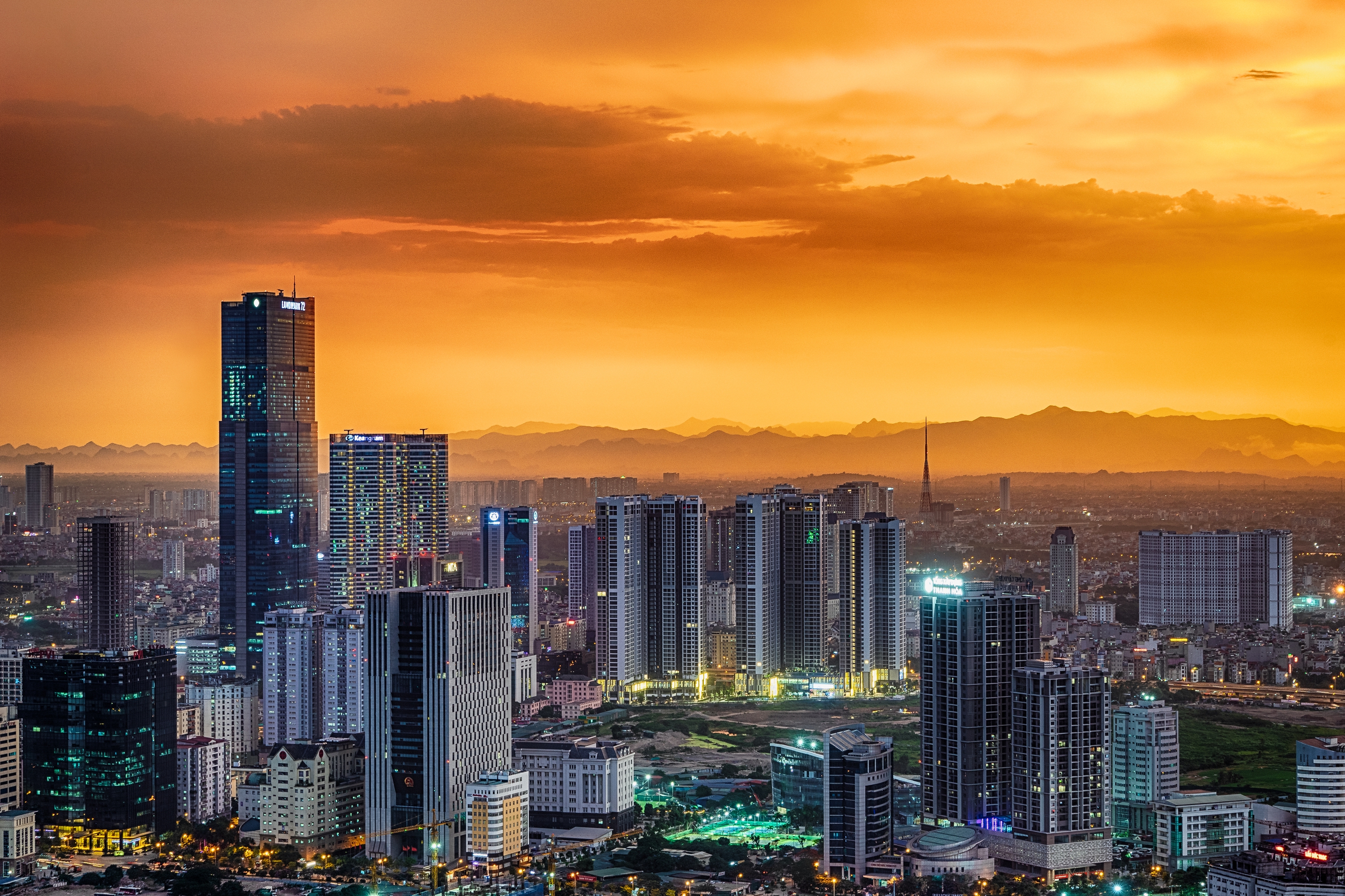 Hà Nội tái thiết đô thị, giá trị bất động sản sẽ thay đổi ra sao? 