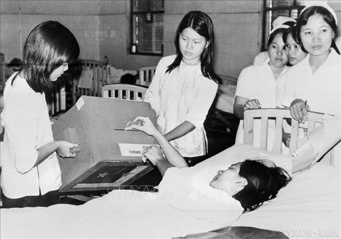 50 năm Ngày Tổng tuyển cử bầu Quốc hội của nước Việt Nam thống nhất (25/4/1976-25/4/2026): Mốc son trong lịch sử nước nhà- Ảnh 25.