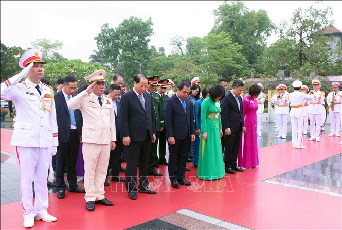 Lãnh đạo Đảng, Nhà nước vào Lăng viếng Chủ tịch Hồ Chí Minh- Ảnh 9.