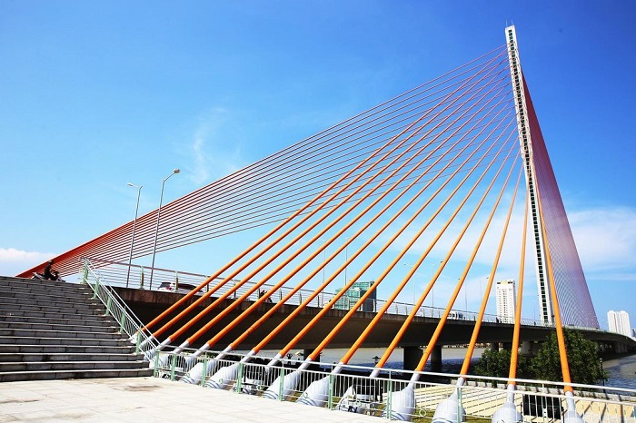 Cầu dây văng nghiêng 12 độ lớn nhất Đông Nam Á tại Việt Nam: Mang tên nữ anh hùng xứ Quảng, có khả năng chịu lực 32.000 tấn- Ảnh 2. Cầu dây văng nghiêng 12 độ lớn nhất Đông Nam Á tại Việt Nam: Mang tên nữ anh hùng xứ Quảng, có khả năng chịu lực 32.000 tấn- Ảnh 2.