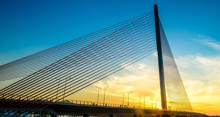 Cầu dây văng nghiêng 12 độ lớn nhất Đông Nam Á tại Việt Nam: Mang tên nữ anh hùng xứ Quảng, có khả năng chịu lực 32.000 tấn- Ảnh 1. Cầu dây văng nghiêng 12 độ lớn nhất Đông Nam Á tại Việt Nam: Mang tên nữ anh hùng xứ Quảng, có khả năng chịu lực 32.000 tấn- Ảnh 1.