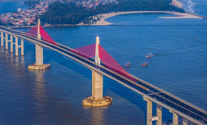 Chính thức khánh thành cầu vượt biển dài nhất miền Trung 2.400 tỷ đồng- Ảnh 2.