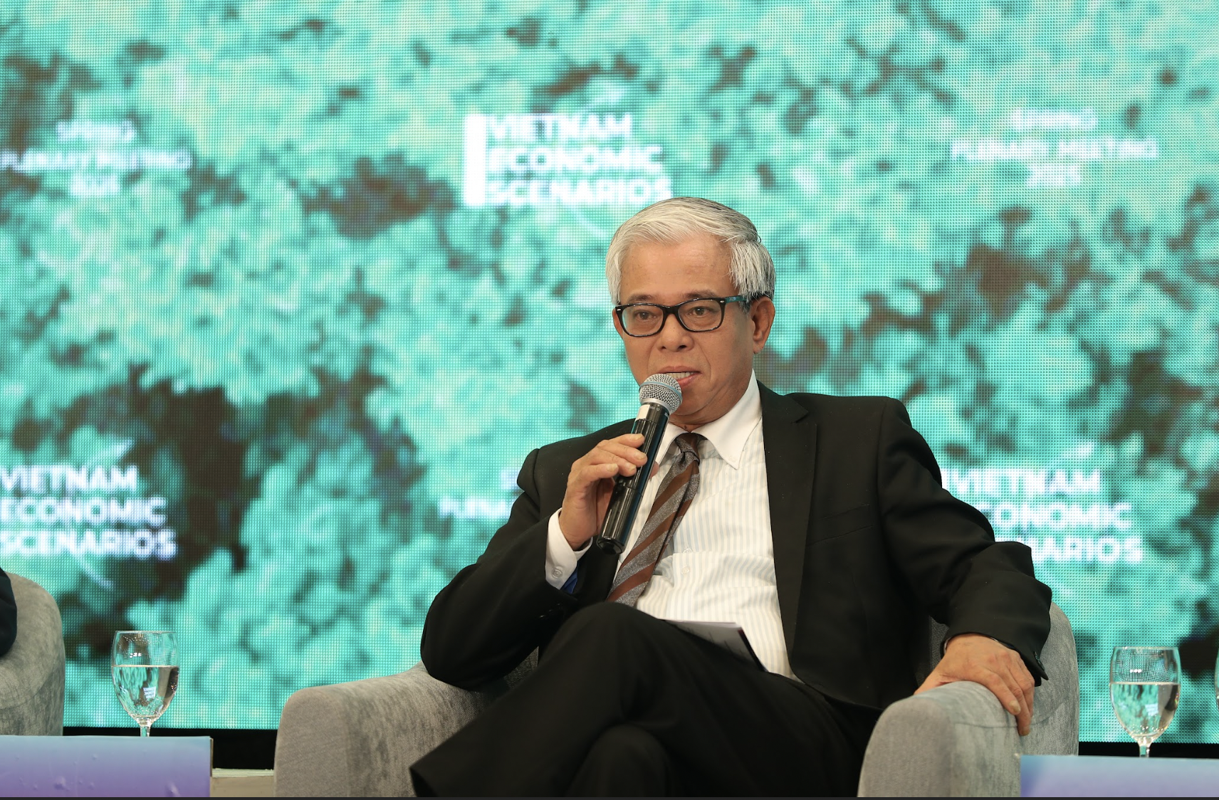 Kỳ họp thứ Nhất, Quốc hội khoá XVI: Kỳ vọng về một nhiệm kỳ đổi mới, hành động, phát triển- Ảnh 3. Kỳ họp thứ Nhất, Quốc hội khoá XVI: Kỳ vọng về một nhiệm kỳ đổi mới, hành động, phát triển- Ảnh 3.