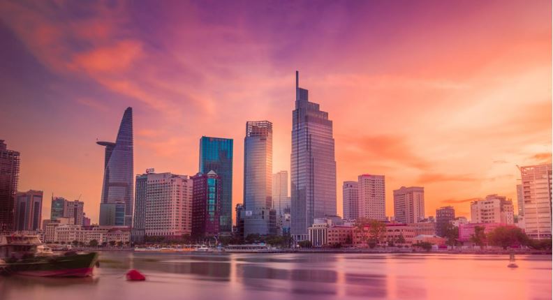 Bức tranh phân hóa rõ nét của thị trường BĐS 2026: Giá thuê văn phòng chạm đỉnh, căn hộ lập mặt bằng mới- Ảnh 3.