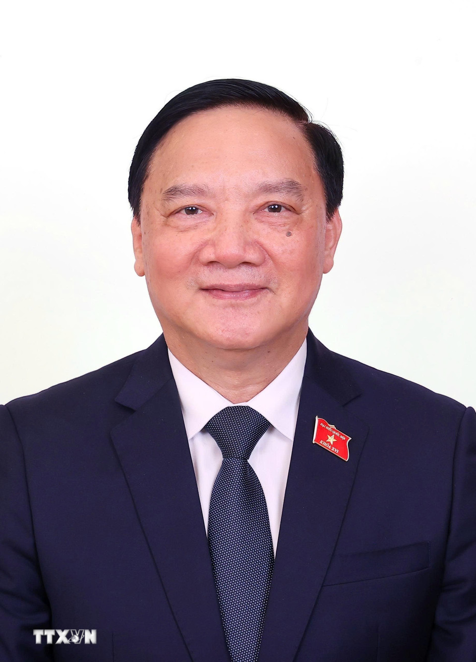 Quốc hội tiếp tục công tác nhân sự, kiện toàn bộ máy lãnh đạo- Ảnh 11.