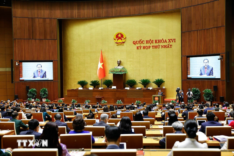 Thông qua Nghị quyết bầu Tổng Bí thư Tô Lâm giữ chức Chủ tịch nước khoá XVI- Ảnh 1. Thông qua Nghị quyết bầu Tổng Bí thư Tô Lâm giữ chức Chủ tịch nước khoá XVI- Ảnh 1.