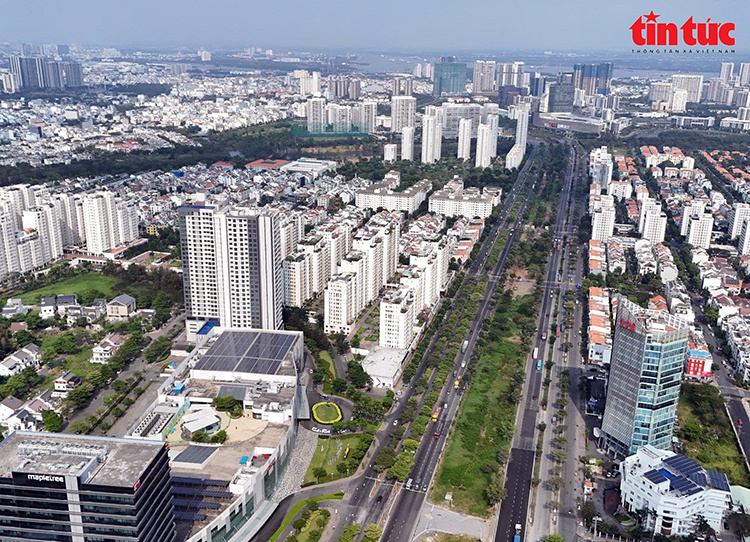 Tuyến đường Nguyễn Văn Linh. Nguồn ảnh: Báo Tin Tức Tuyến đường Nguyễn Văn Linh. Nguồn ảnh: Báo Tin Tức