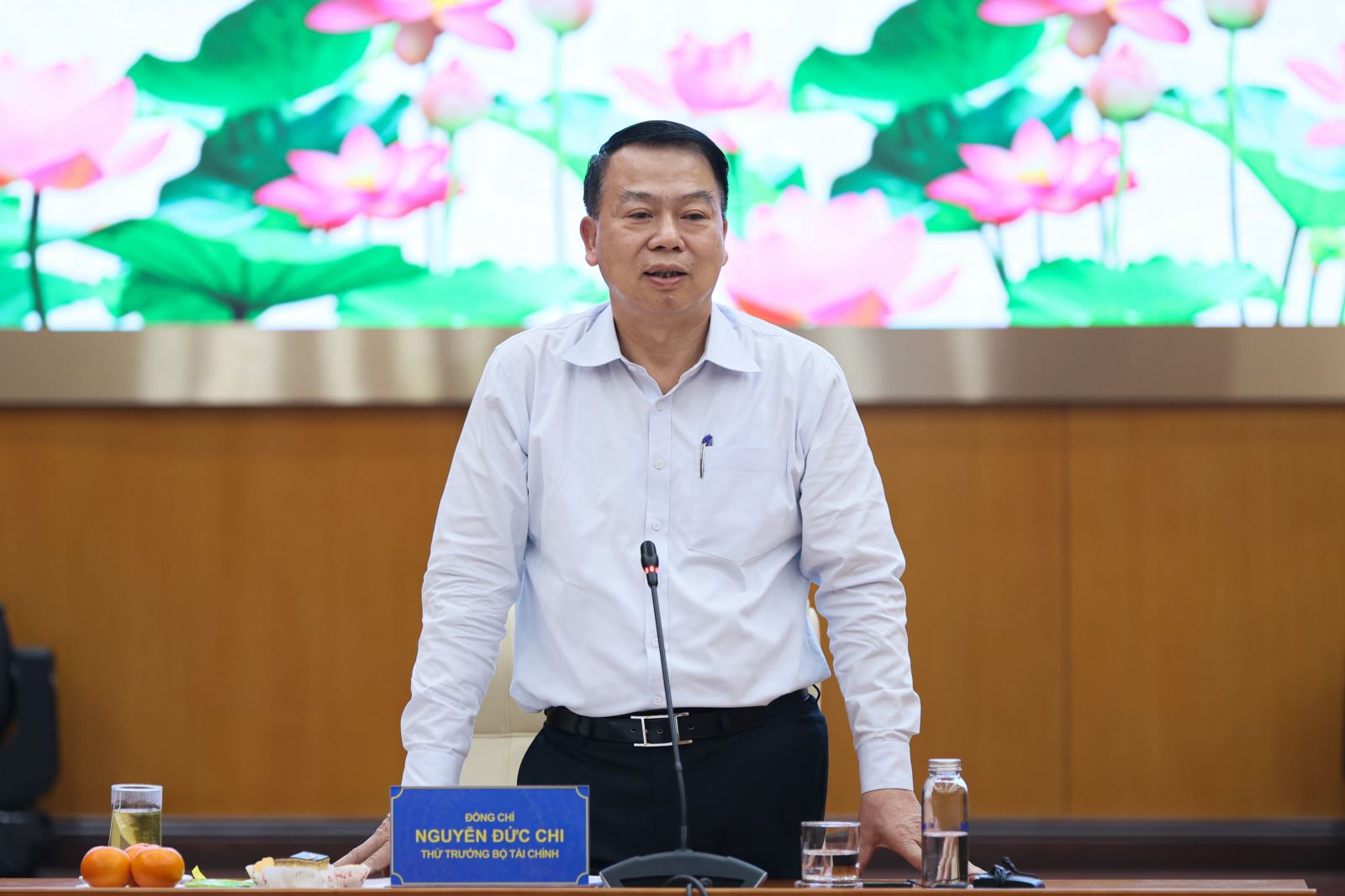 Dồn lực đầu tư công, tiêu dùng, xuất khẩu và các động lực tăng trưởng mới- Ảnh 1.