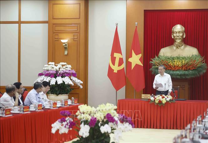 Tổng Bí thư, Chủ tịch nước chủ trì Phiên họp BCĐ tổng kết 100 năm Đảng lãnh đạo cách mạng Việt Nam- Ảnh 6.