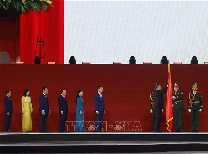 Tổng Bí thư, Chủ tịch nước Tô Lâm dự Lễ công bố Nghị quyết của Quốc hội về thành lập thành phố Đồng Nai- Ảnh 5.