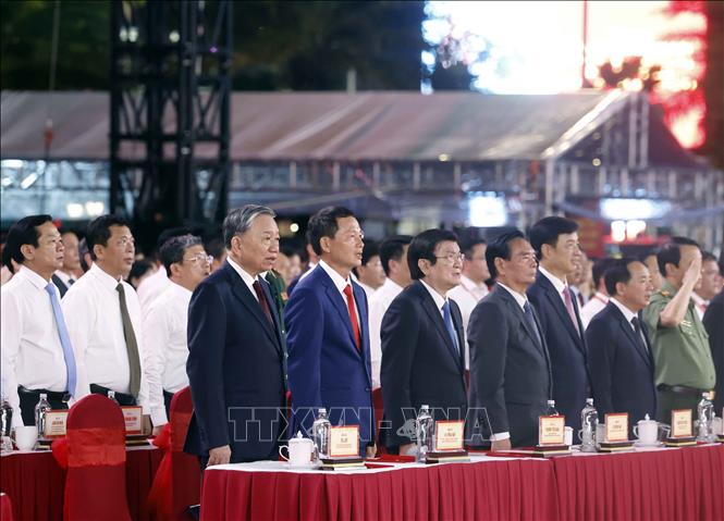 Tổng Bí thư, Chủ tịch nước Tô Lâm dự Lễ công bố Nghị quyết của Quốc hội về thành lập thành phố Đồng Nai- Ảnh 2.