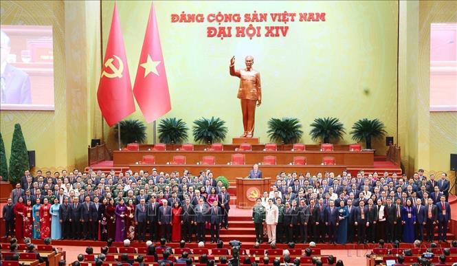 Tư tưởng Hồ Chí Minh soi sáng hành trình phát triển đất nước- Ảnh 8. Tư tưởng Hồ Chí Minh soi sáng hành trình phát triển đất nước- Ảnh 8.