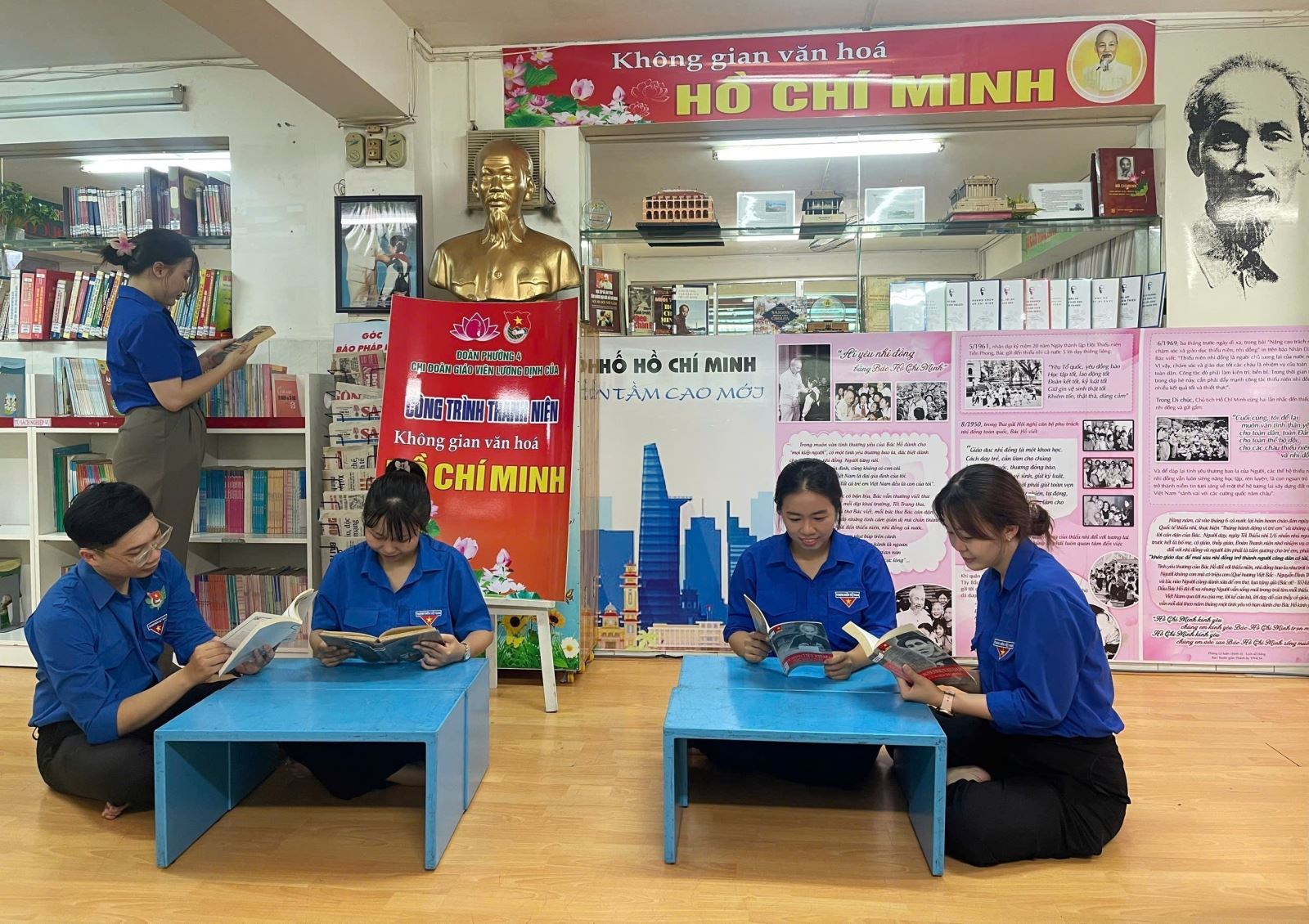 Tư tưởng Hồ Chí Minh soi sáng hành trình phát triển đất nước- Ảnh 7. Tư tưởng Hồ Chí Minh soi sáng hành trình phát triển đất nước- Ảnh 7.