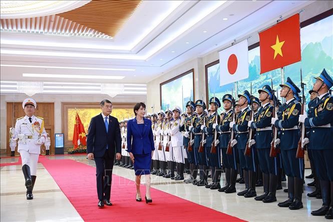 Thủ tướng Lê Minh Hưng chủ trì Lễ đón chính thức Thủ tướng Nhật Bản- Ảnh 5.