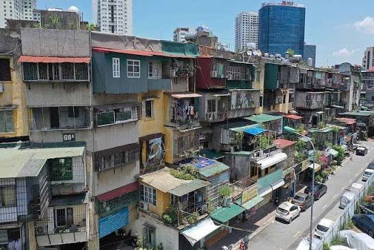 Hà Nội đề xuất 4 phương án tái định cư khi cải tạo, xây dựng lại chung cư, tập thể cũ- Ảnh 1. Hà Nội đề xuất 4 phương án tái định cư khi cải tạo, xây dựng lại chung cư, tập thể cũ- Ảnh 1.