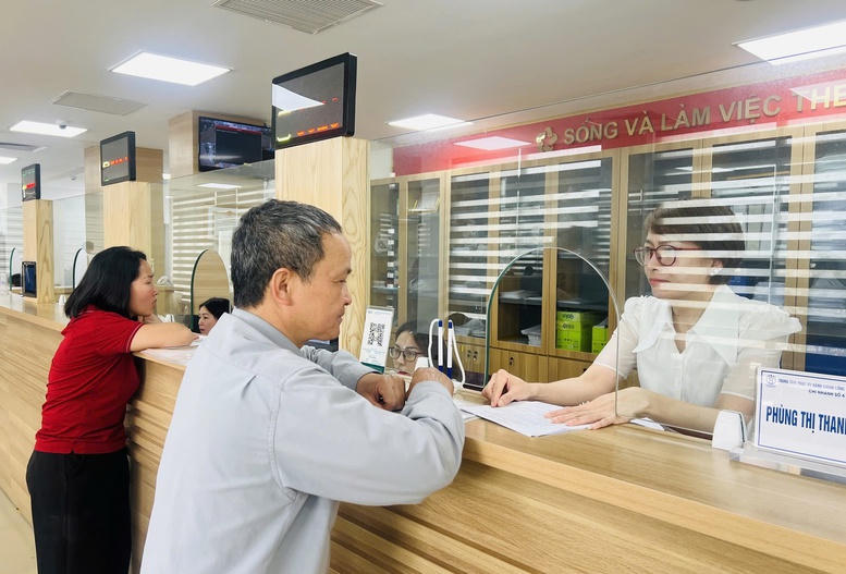 Bộ Xây dựng cắt giảm gần 66% thủ tục hành chính, tiết kiệm gần 4.000 tỷ đồng chi phí tuân thủ- Ảnh 1.
