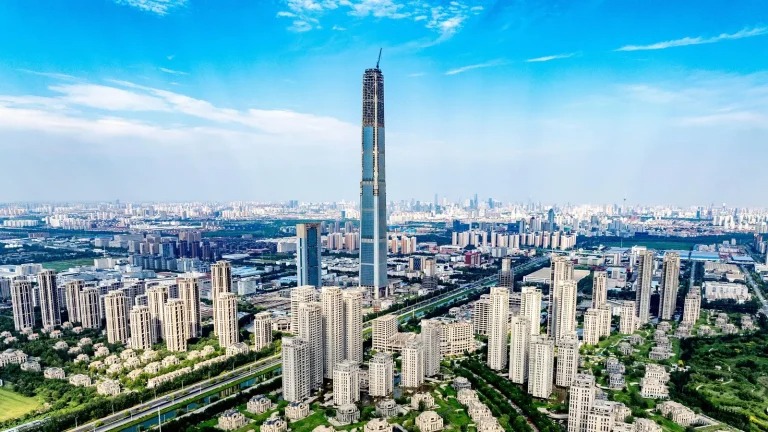 Siêu tháp chọc trời bỏ hoang cao nhất thế giới: Kiến trúc xa hoa đính kim cương trên đỉnh, 'quân bài' chiến lược của giới thượng lưu đang được hồi sinh sau 18 năm quên lãng- Ảnh 3. Siêu tháp chọc trời bỏ hoang cao nhất thế giới: Kiến trúc xa hoa đính kim cương trên đỉnh, 'quân bài' chiến lược của giới thượng lưu đang được hồi sinh sau 18 năm quên lãng- Ảnh 3.
