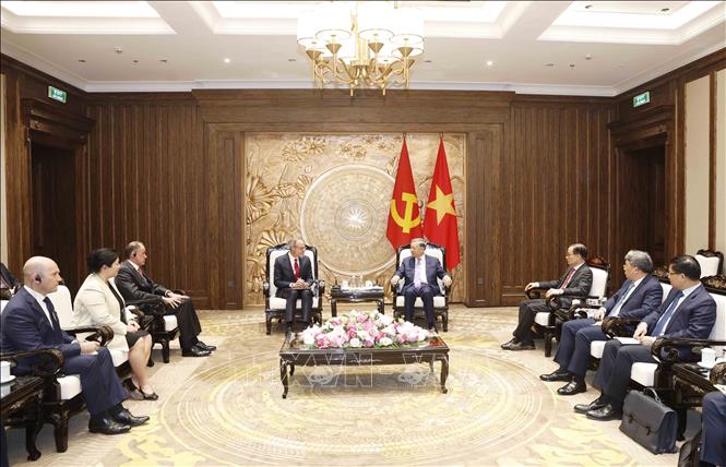 Tổng Bí thư, Chủ tịch nước Tô Lâm: Tạo thuận lợi cho các tập đoàn công nghệ cao của Hoa Kỳ đầu tư tại Việt Nam- Ảnh 3. Tổng Bí thư, Chủ tịch nước Tô Lâm: Tạo thuận lợi cho các tập đoàn công nghệ cao của Hoa Kỳ đầu tư tại Việt Nam- Ảnh 3.