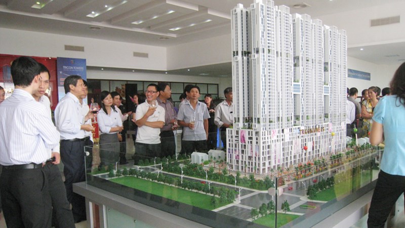 Hà Nội siết quản lý sàn giao dịch bất động sản- Ảnh 1. Hà Nội siết quản lý sàn giao dịch bất động sản- Ảnh 1.