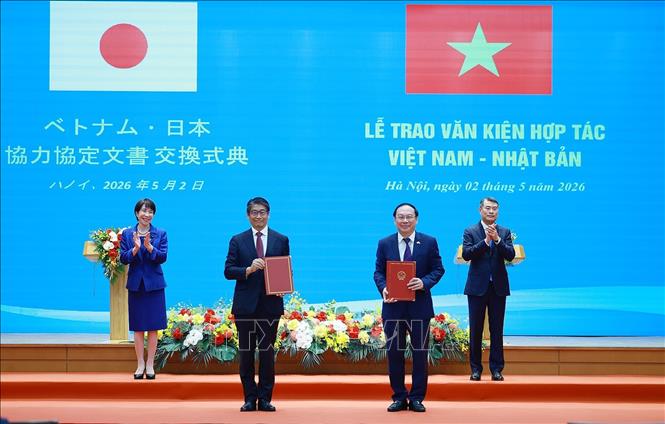 Thủ tướng Nhật Bản Takaichi Sanae kết thúc chuyến thăm chính thức Việt Nam- Ảnh 2.