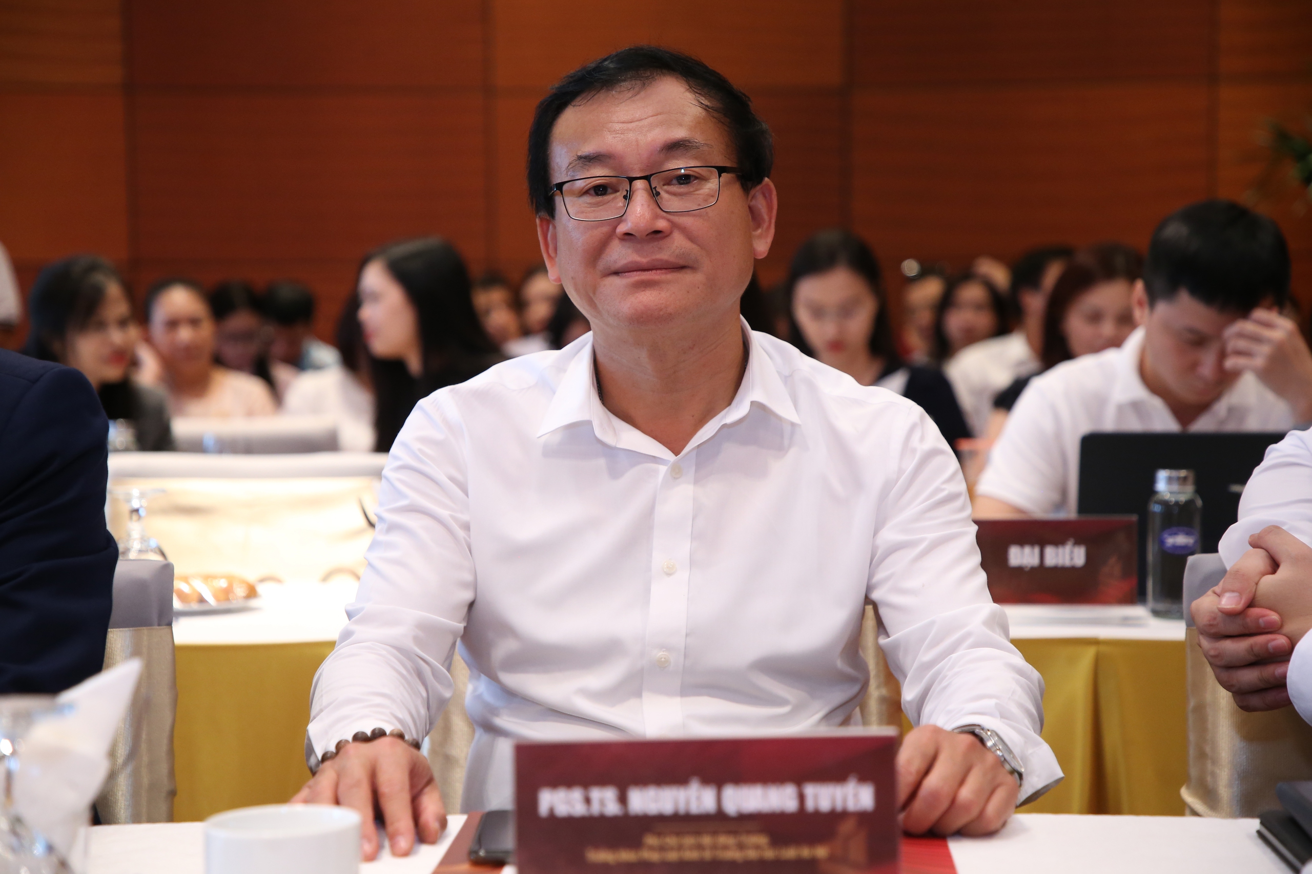 Diễn đàn Bất động sản Việt Nam 2026: Chân dung những nhà quản lý, chuyên gia gợi mở chính sách phát triển nhà ở cho thuê giá hợp lý- Ảnh 9. Diễn đàn Bất động sản Việt Nam 2026: Chân dung những nhà quản lý, chuyên gia gợi mở chính sách phát triển nhà ở cho thuê giá hợp lý- Ảnh 9.