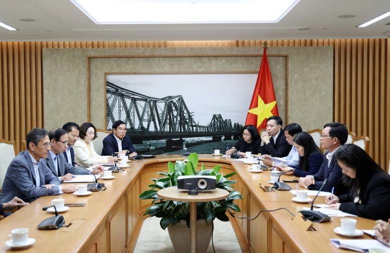Việt Nam dự kiến có ‘đảo tỷ phú’ với biệt thự nổi trên mặt đầm, khách sạn trên đồi, tọa lạc tại tỉnh rộng thứ 2 cả nước- Ảnh 1.