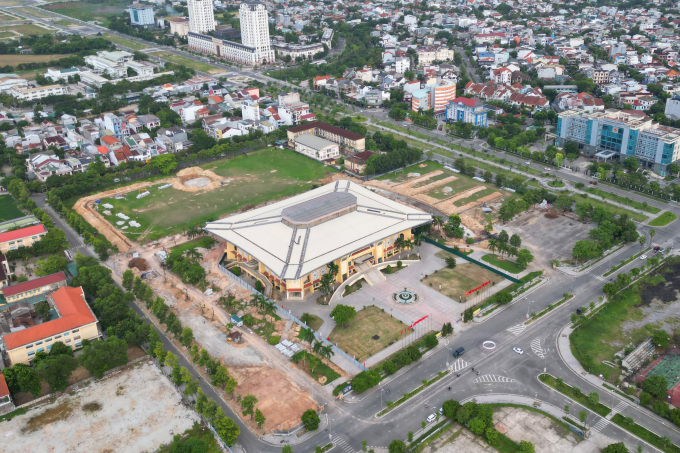 Việt Nam sắp có quảng trường văn hóa thể thao gần 200 tỷ, tọa lạc tại TP trẻ thứ 2 cả nước- Ảnh 1.