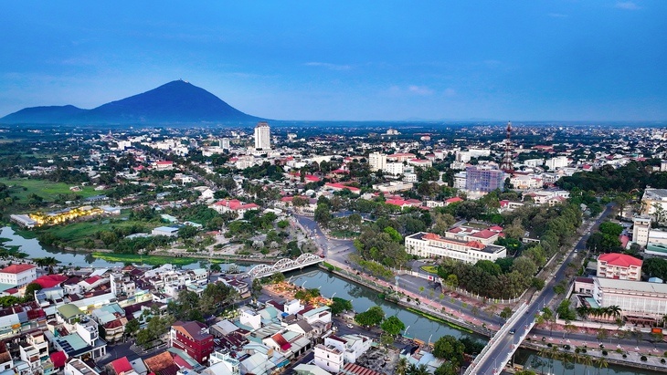 Quy hoạch đô thị gần 18.000ha dưới chân 'nóc nhà Nam Bộ'- Ảnh 1. Quy hoạch đô thị gần 18.000ha dưới chân 'nóc nhà Nam Bộ'- Ảnh 1.