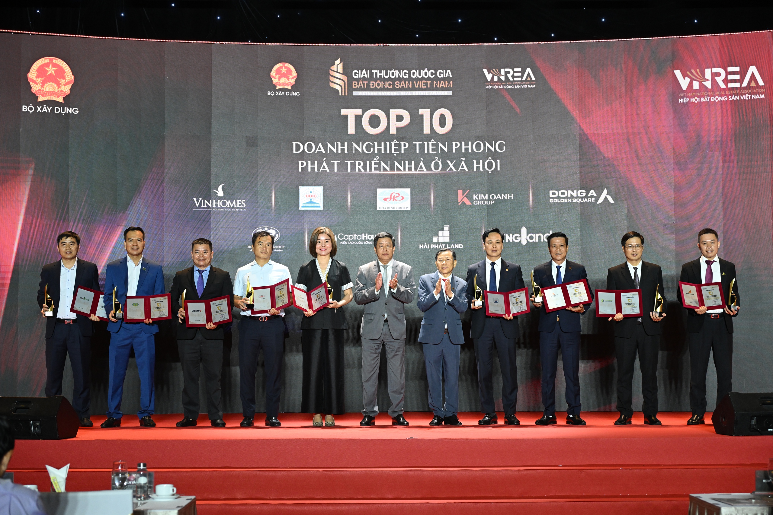 Tôn vinh Top 10 doanh nghiệp tiên phong phát triển nhà ở xã hội- Ảnh 10.
