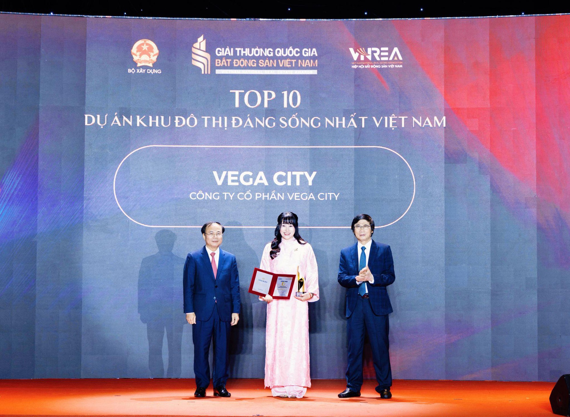 Vega City lập "cú đúp" tại Giải thưởng Quốc gia Bất động sản Việt Nam lần thứ II- Ảnh 1.