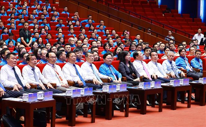 Thủ tướng: Đưa năng suất lao động trở thành động lực quan trọng của tăng trưởng bền vững- Ảnh 15.