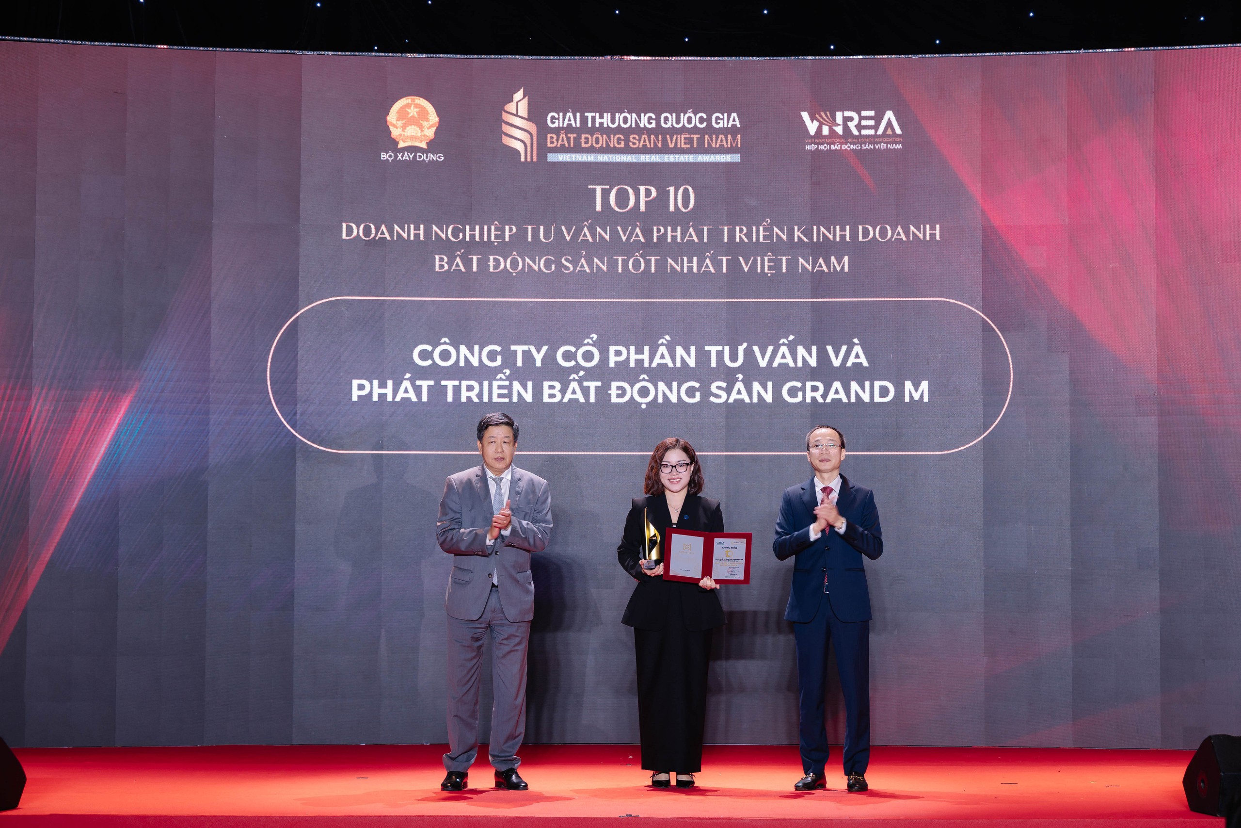 "Điểm mặt" Top 10 doanh nghiệp tư vấn và phát triển kinh doanh bất động sản tốt nhất Việt Nam- Ảnh 3. "Điểm mặt" Top 10 doanh nghiệp tư vấn và phát triển kinh doanh bất động sản tốt nhất Việt Nam- Ảnh 3.