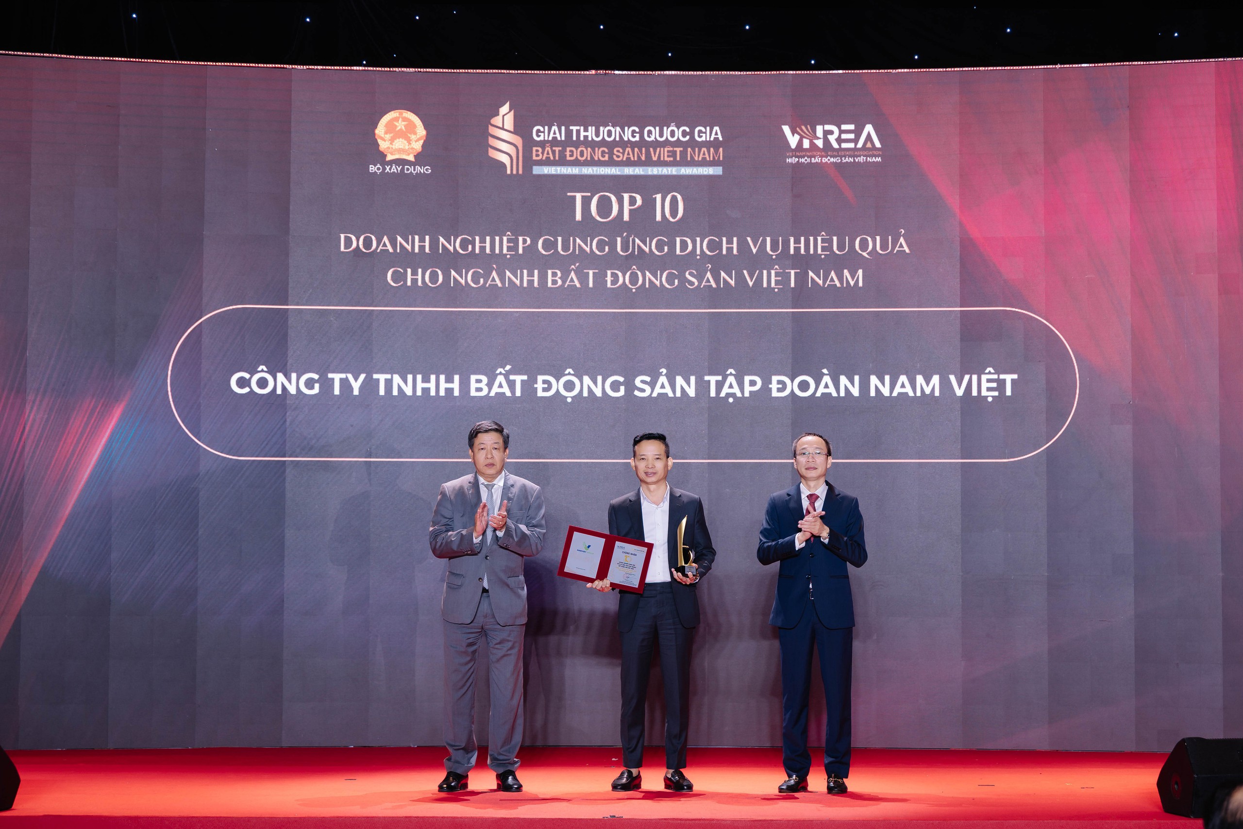 Nam Việt Group ghi dấu ấn tại Giải thưởng Quốc gia Bất động sản Việt Nam lần thứ II