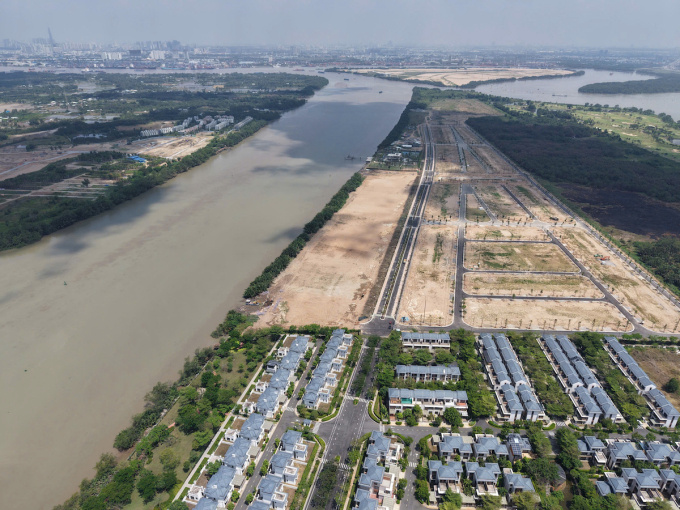 Thành phố rộng nhất Việt Nam sắp thu hồi đất của hơn 7.100 hộ dân, nhường chỗ làm siêu dự án hơn 817.000 tỷ- Ảnh 1. Thành phố rộng nhất Việt Nam sắp thu hồi đất của hơn 7.100 hộ dân, nhường chỗ làm siêu dự án hơn 817.000 tỷ- Ảnh 1.