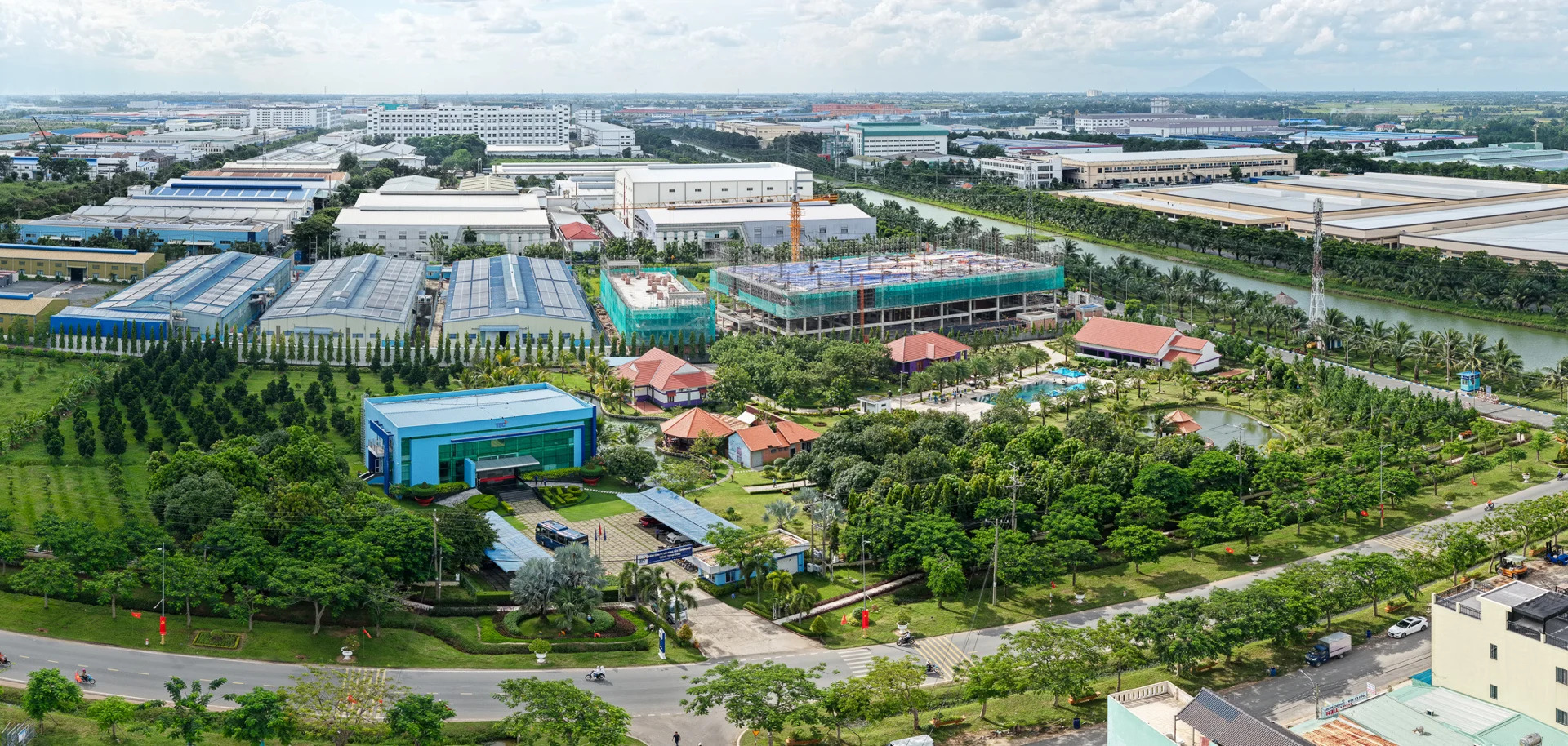 Tập đoàn TTC: Kiên định phát triển các KCN hiện đại gắn với hệ sinh thái dịch vụ toàn diện- Ảnh 2. Tập đoàn TTC: Kiên định phát triển các KCN hiện đại gắn với hệ sinh thái dịch vụ toàn diện- Ảnh 2.