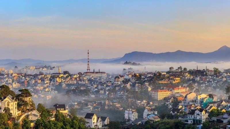 Chỉ một tháng nữa, Việt Nam sẽ mở lại 5 đường bay đến 'thành phố ngàn hoa' - Ảnh 2.