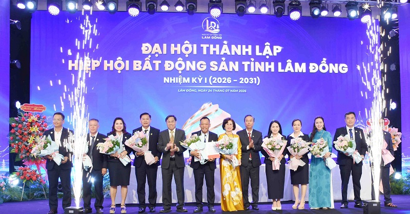 Lâm Đồng thành lập Hiệp hội Bất động sản, bầu Chủ tịch nhiệm kỳ 2026 - 2031 - Ảnh 4.