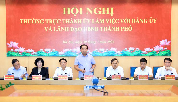 Hà Nội yêu cầu bám sát kịch bản tăng trưởng, dồn lực cho mục tiêu tăng trưởng hai con số - Ảnh 2.