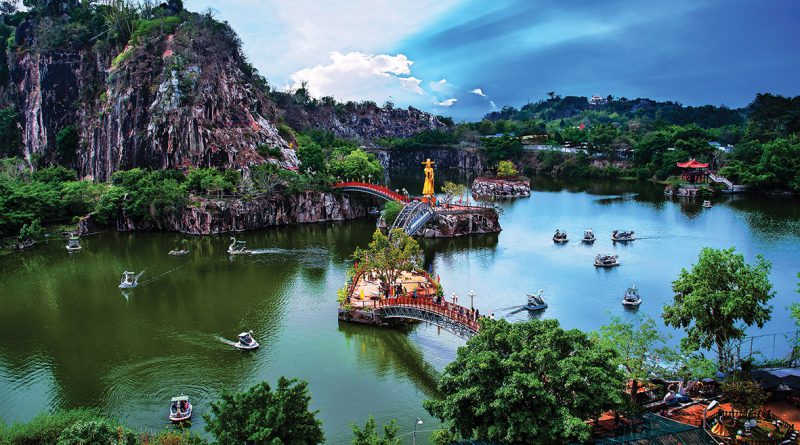 Địa phương được ví như 'Vịnh Hạ Long thu nhỏ' sắp có dự án đô thị 6.300ha - Ảnh 2.